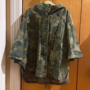 SuperCute Star Camo Poncho/Cape from ZARA